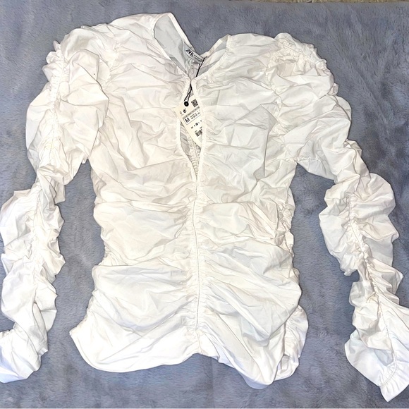 Zara Tops Zara White Ruffle Top Poshmark